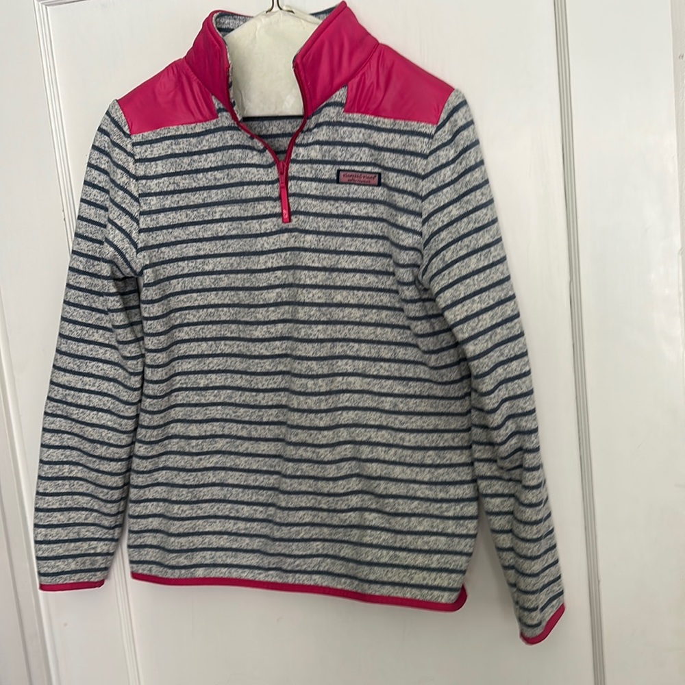 Vineyard Vines Fleece 1/4 Zip - Picture 1 of 6